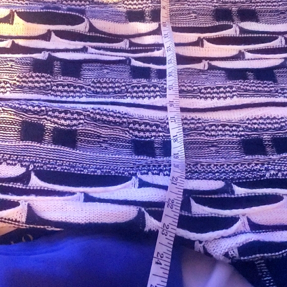 Coogi knit sweater. XXL🔥 - Picture 9 of 11